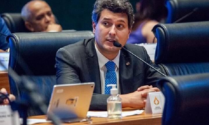 Eduardo Pedrosa destaca valorização da saúde e modernização do Metrô-DF; Marli Rodrigues celebra conquista histórica para servidores