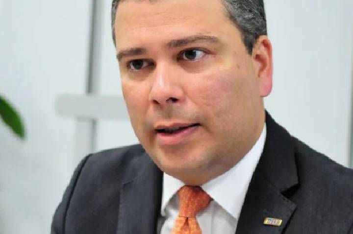 PF avança sobre suspeitas de corrupção envolvendo ex-presidente do BRB