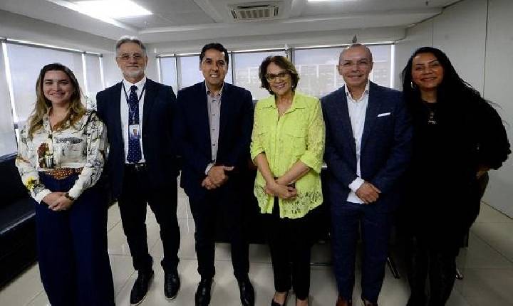Senadora Damares Alves e governo articulam conclusão de obras no HRAN