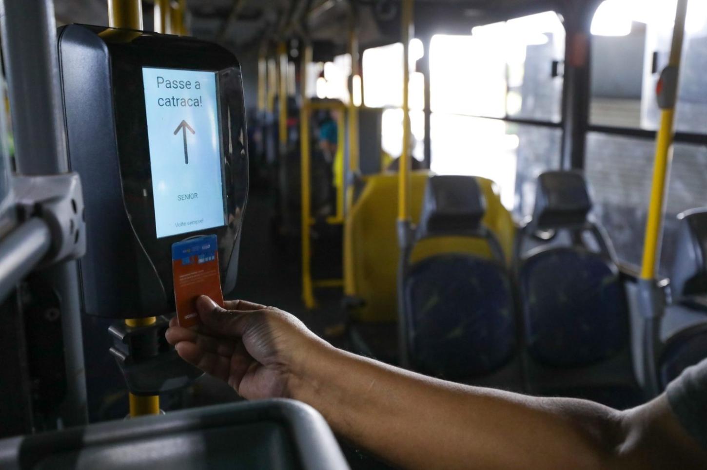 Transporte coletivo do DF adota pagamento 100% digital