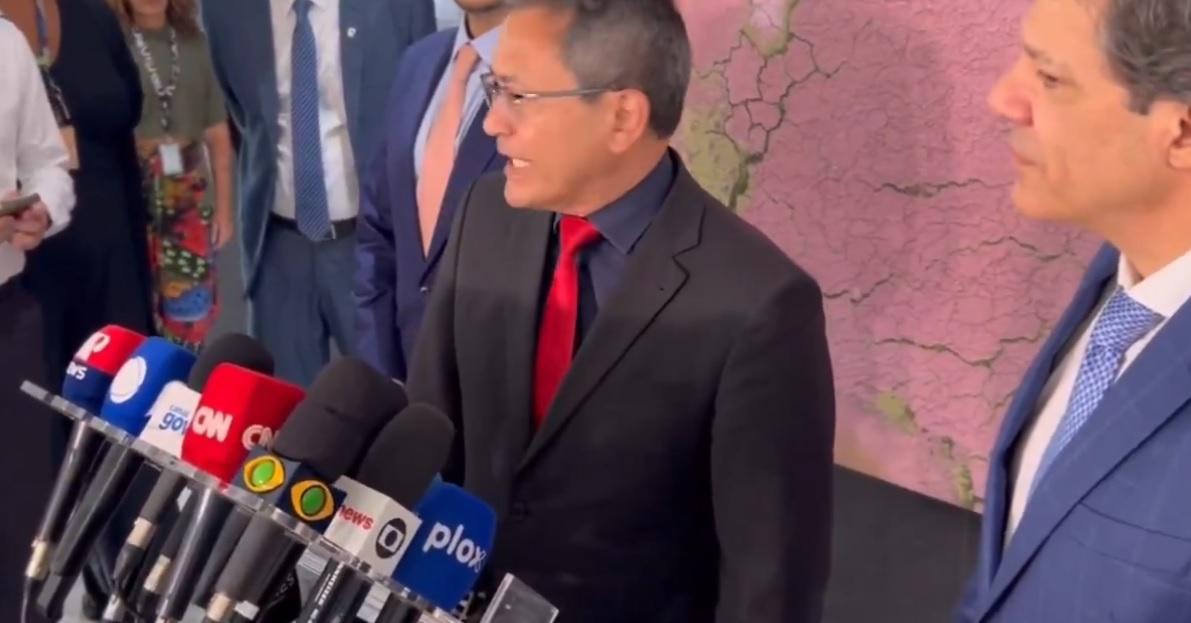 Perdeu: Governo Lula volta atrás na fiscalização do Pix após pressão popular