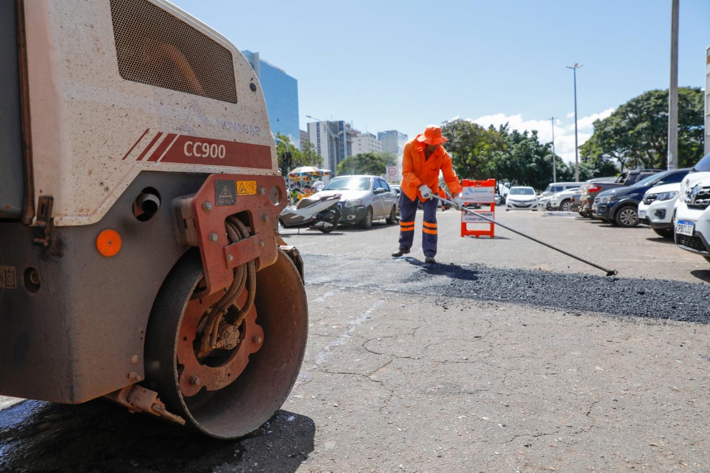 GDF nas Ruas: asfalto novo, cidade renovada!