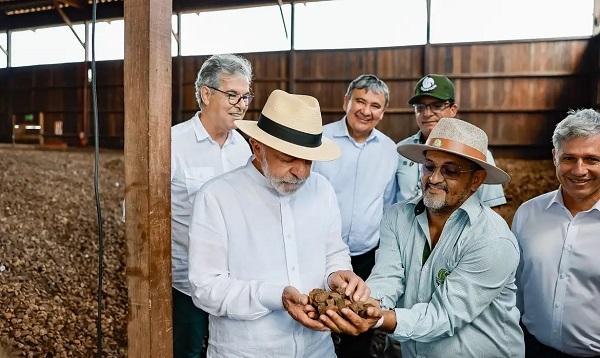 Em discurso no Acre, Lula critica protesto de parlamentares da oposição