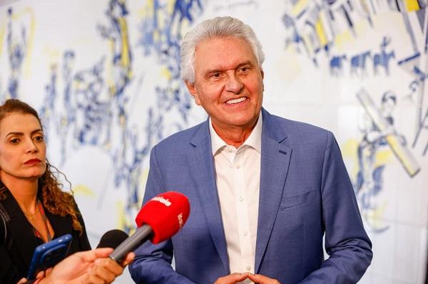 Caiado chega a 14,2% das intenções de voto e aparece em terceiro no DF