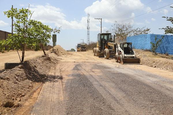 Asfalto chega à zona rural do Paranoá e transforma rotina de estudantes e produtores