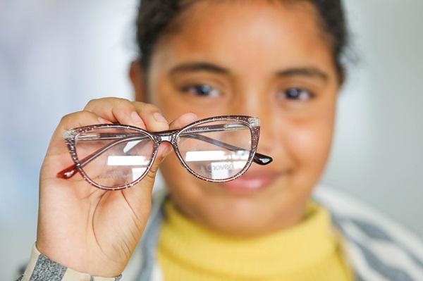 Saúde que transforma: Olhar Cidadão atende crianças e adolescentes em regiões