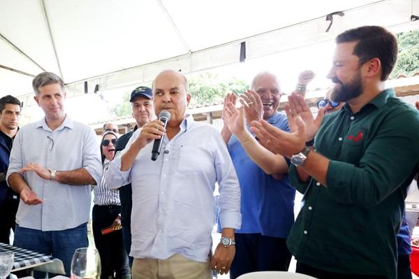 Governo do Distrito Federal é homenageado por avanços no agronegócio e empórios rurais