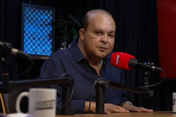 Ibaneis Rocha destaca legado no GDF durante entrevista ao Vozes da Comunidade