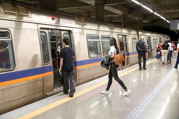 Metrô do DF avança com novas estações e prevê mais 25 mil passageiros por dia