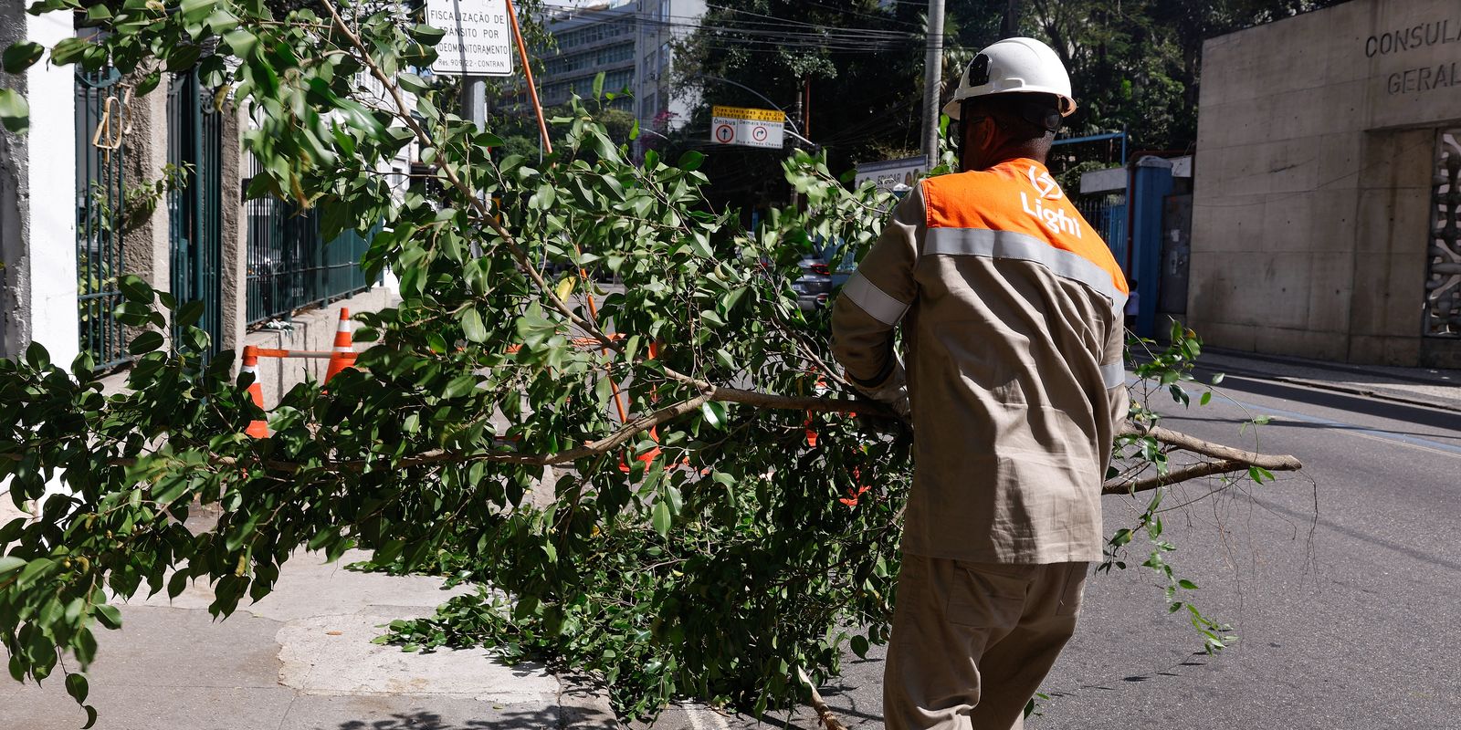 Ventos diminuem de intensidade e município do Rio volta ao Estágio 1