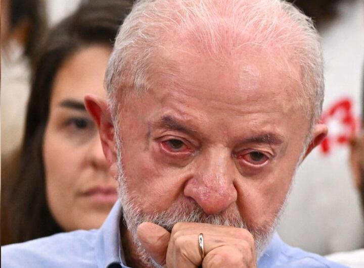 Lula enfrenta o peso da idade e crescentes questionamentos sobre sua saúde física e capacidade cognitiva