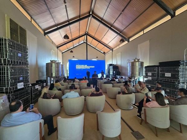 “Sesc é um dos heróis do Brasil “, afirma José Salibi em encontro de lideranças