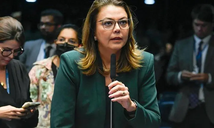 Leila do Vôlei foi obrigada a recuar após denúncia contra portais da ABBP ser arquivada pelo MPDFT