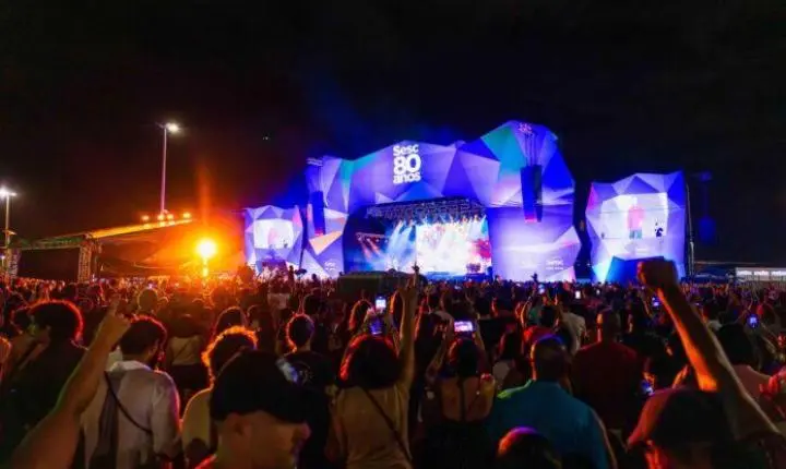 Sesc 80 anos: 30 mil pessoas e show de Caetano Veloso no DF